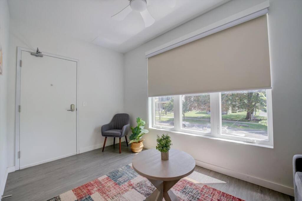 Kcm Tremont Oaks Apartments 5 Кливланд Екстериор снимка